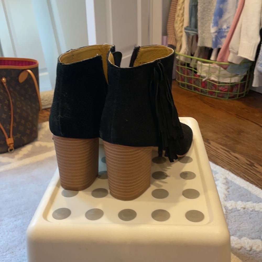 Platform heels - Picture 2 of 3